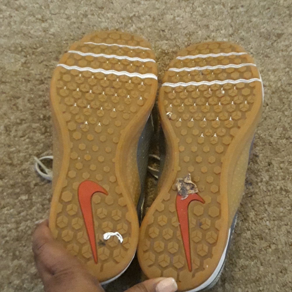 Nike - Picture 7 of 7